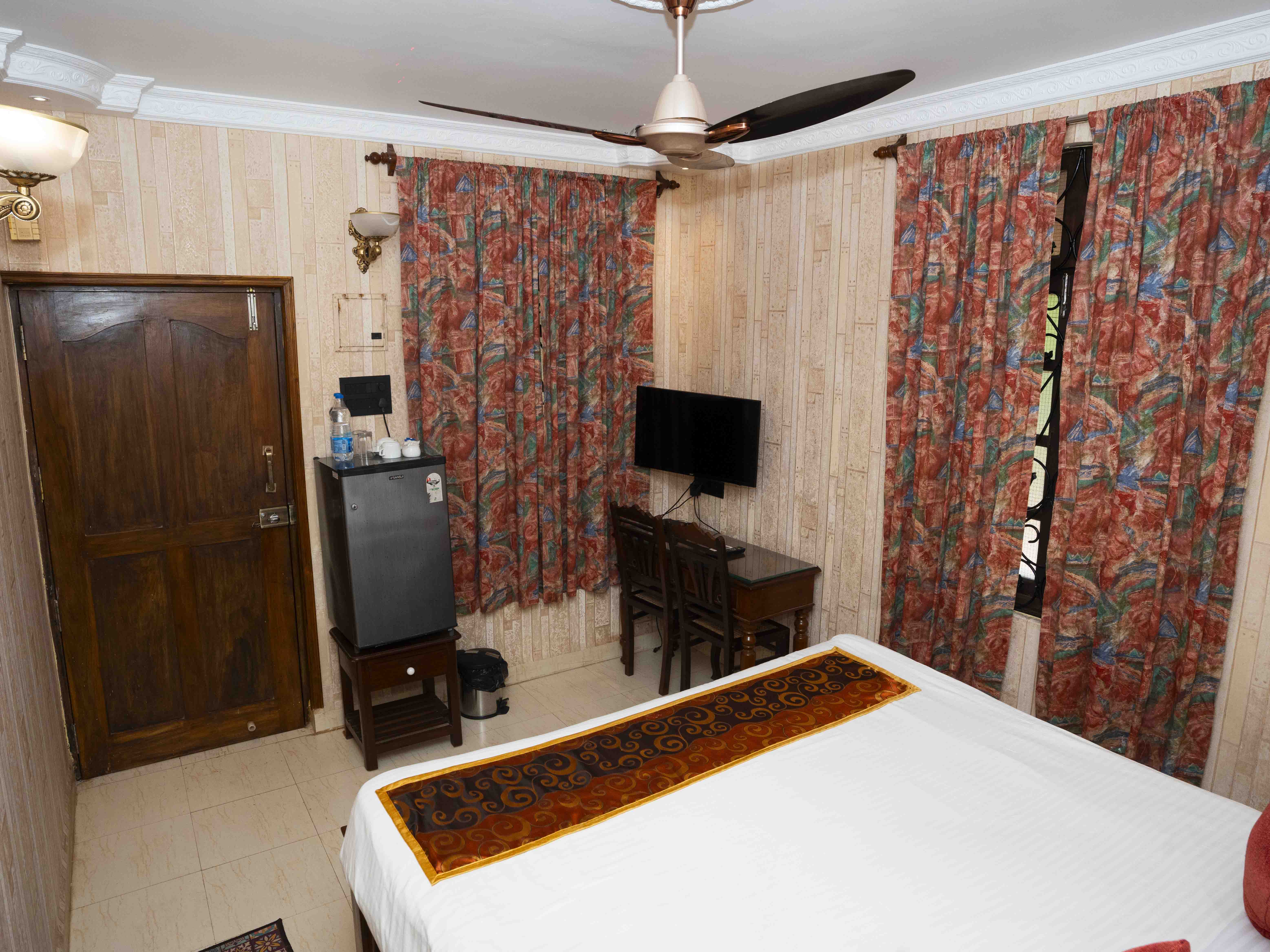 HOME GALLERY Image